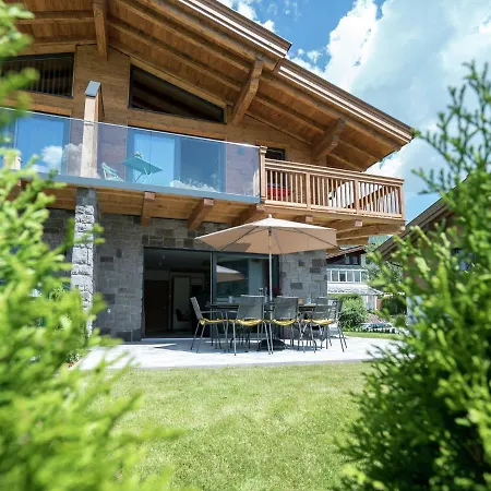Cozy Chalet Near Ski Area In
